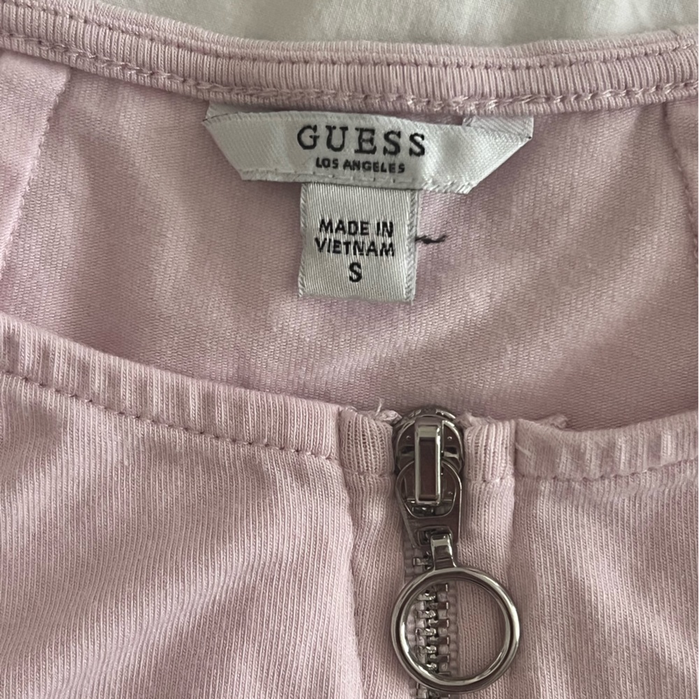 Guess cut out zip up top - Picture 2 of 2